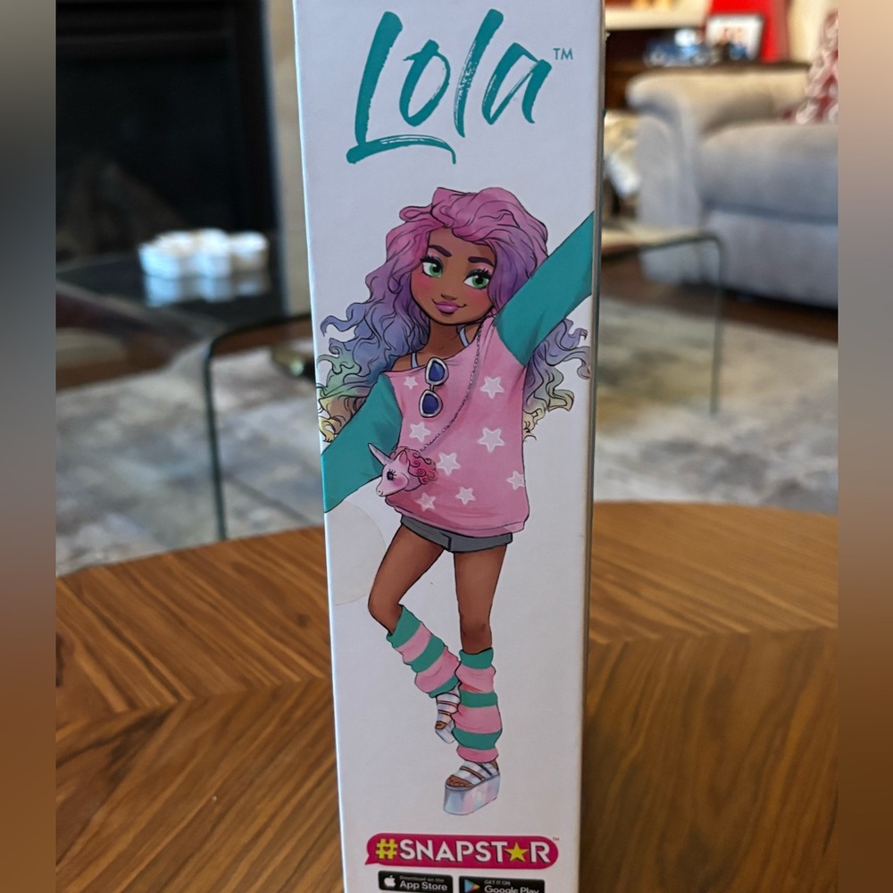 👛(ANY 2/$30) LOLA SNAPSTAR Doll New In Original Packaging - Picture 2 of 4